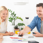 How to Host a Perfect Trivia Night with Family and Friends?